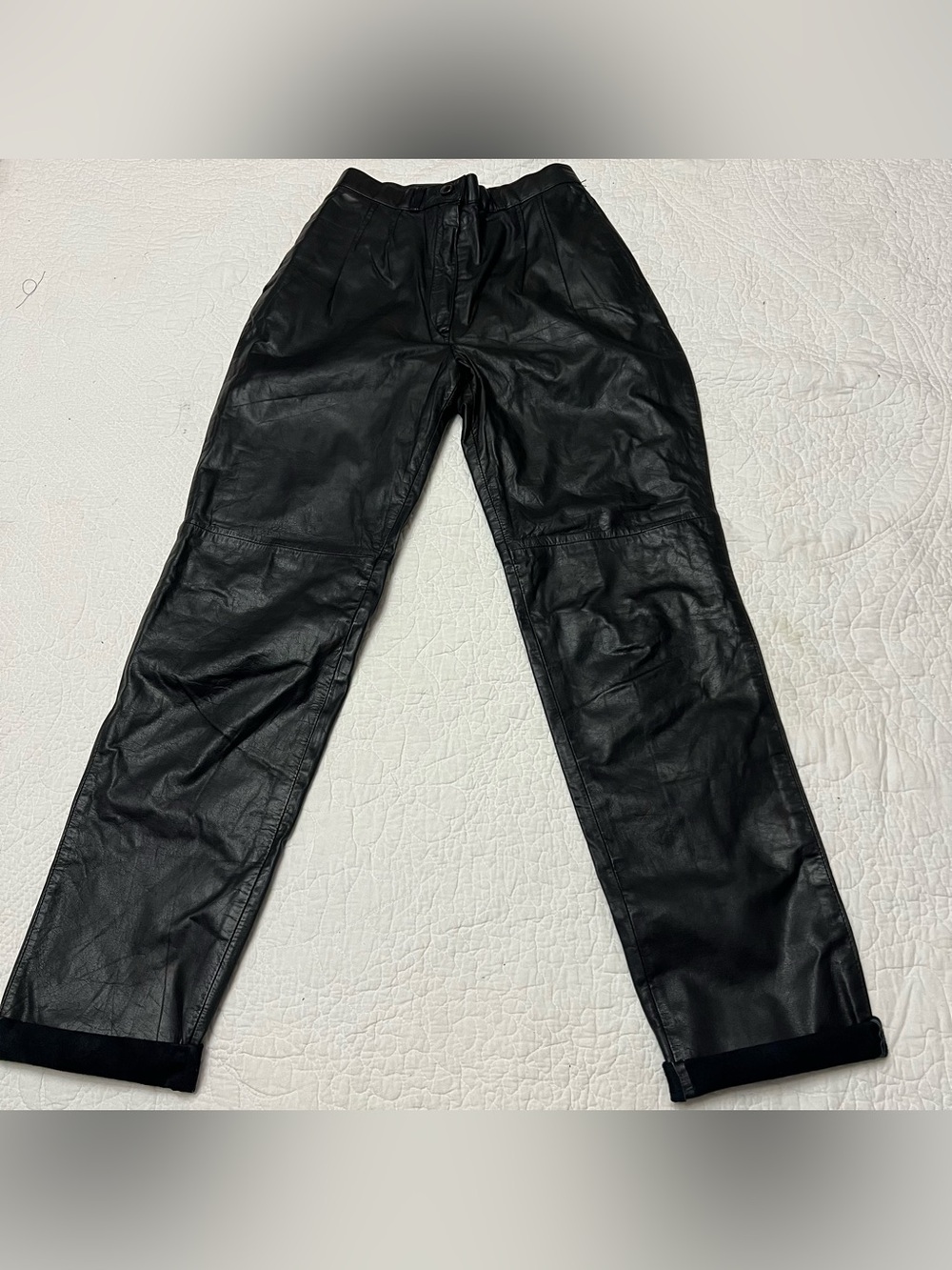 Oleg Cassini vintage black leather women’s size 2 leather pants raw hem pleated